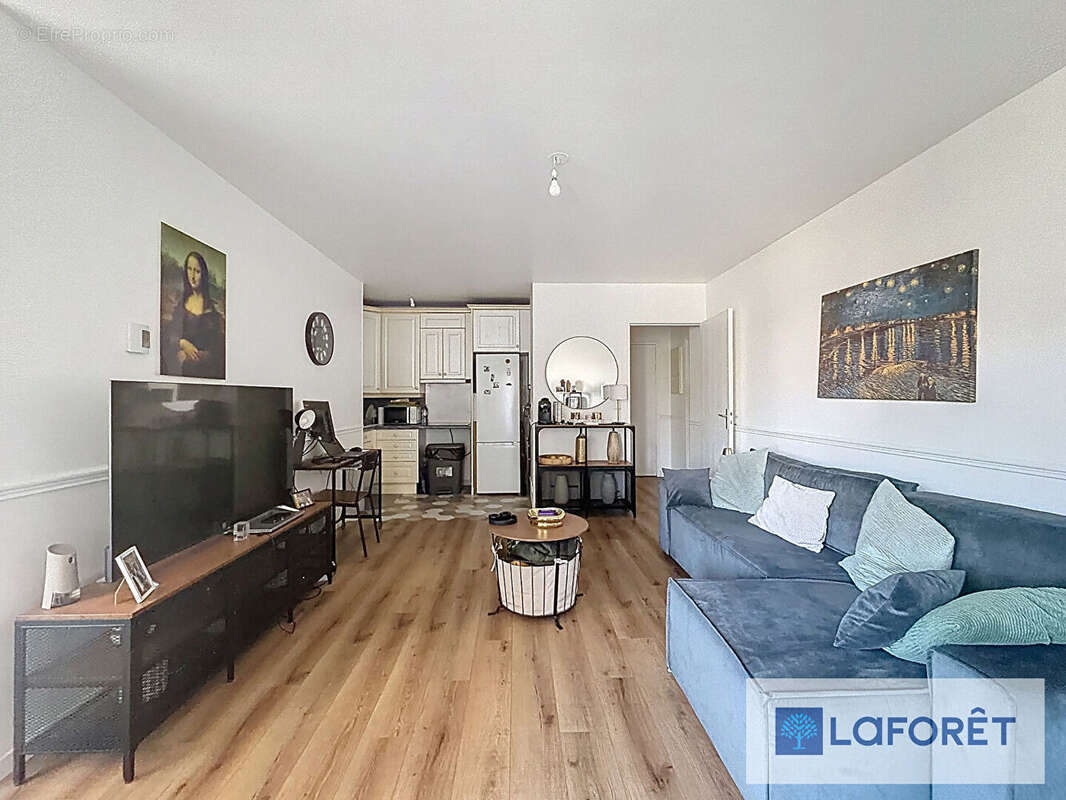 Appartement à LE PLESSIS-TREVISE