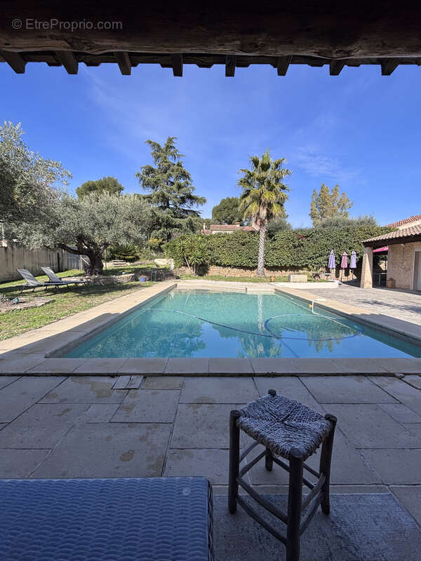 Maison à LA CADIERE-D'AZUR