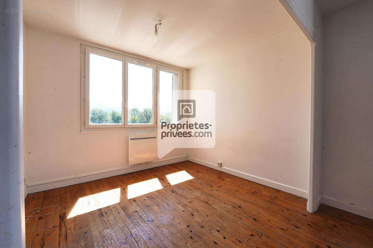 Appartement à LA TRONCHE