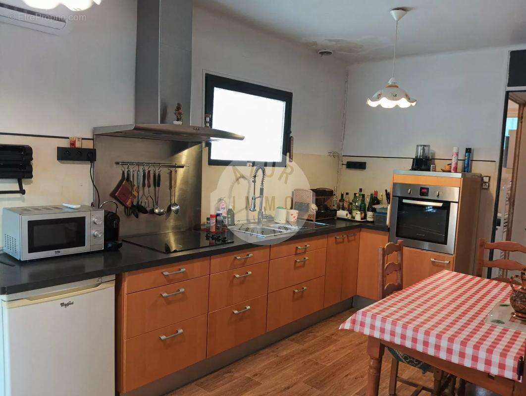 Maison à ROQUEVAIRE