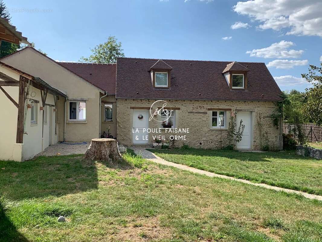 Maison à SAINT-LEGER-EN-YVELINES