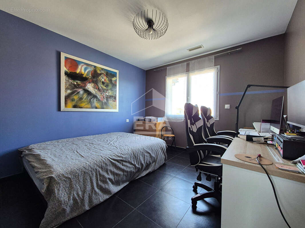 Maison Pollestres  4 pièce(s) 125 m2 - photo 15