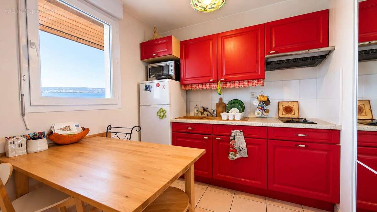 Appartement à EVIAN-LES-BAINS