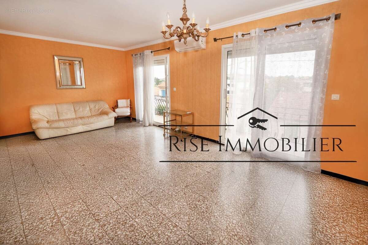 Appartement à BEZIERS