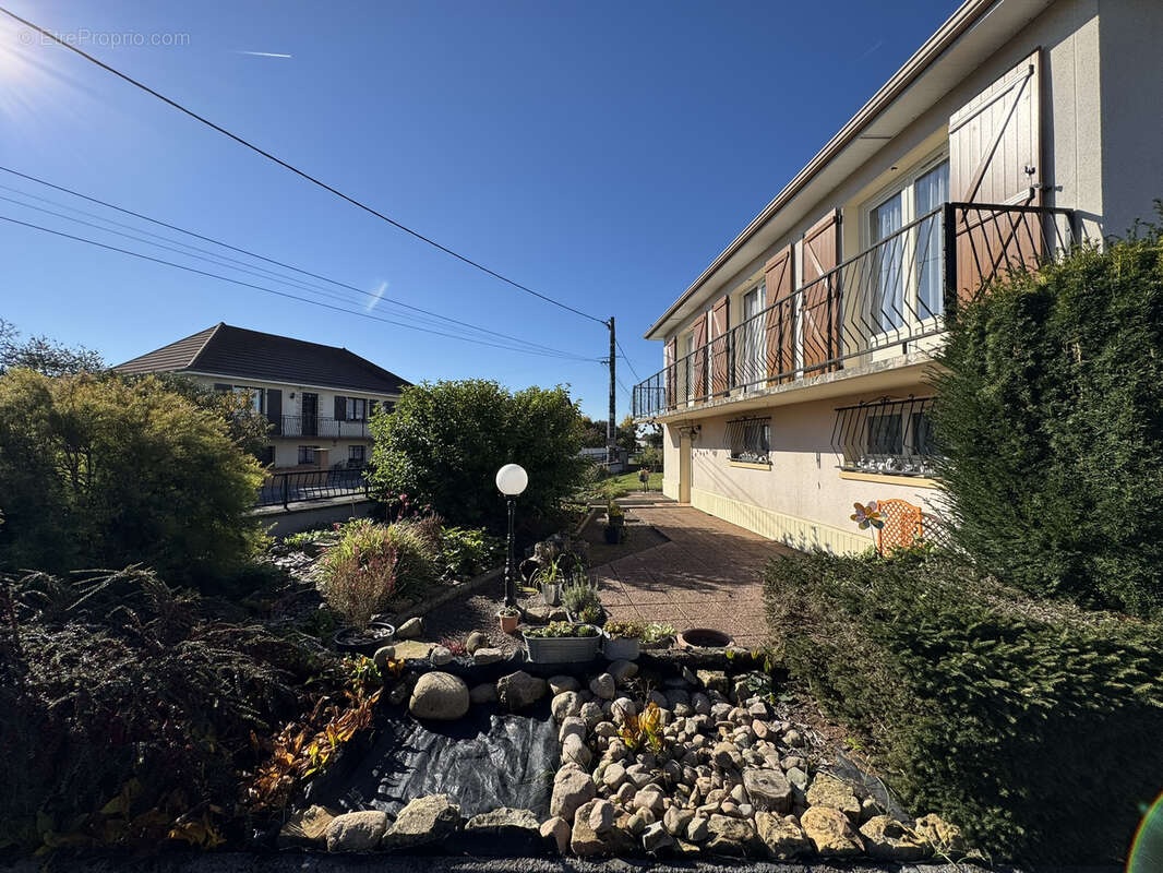 Maison à FROIDECONCHE