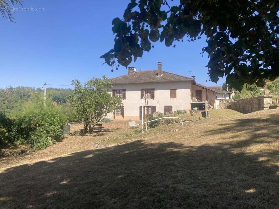 Photo 2 - Maison à CHARLIEU