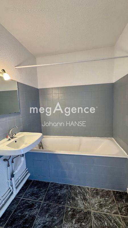 Appartement à LA CROIX-VALMER