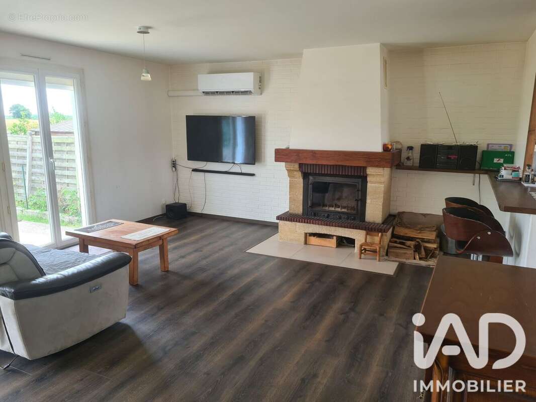 Maison 84 m² à Vemars  - photo 4
