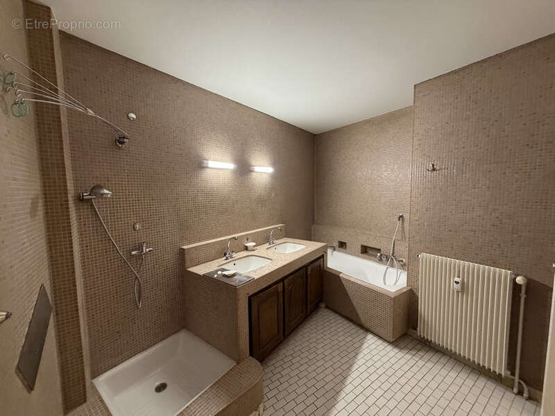 Appartement à SAINT-CLAUDE