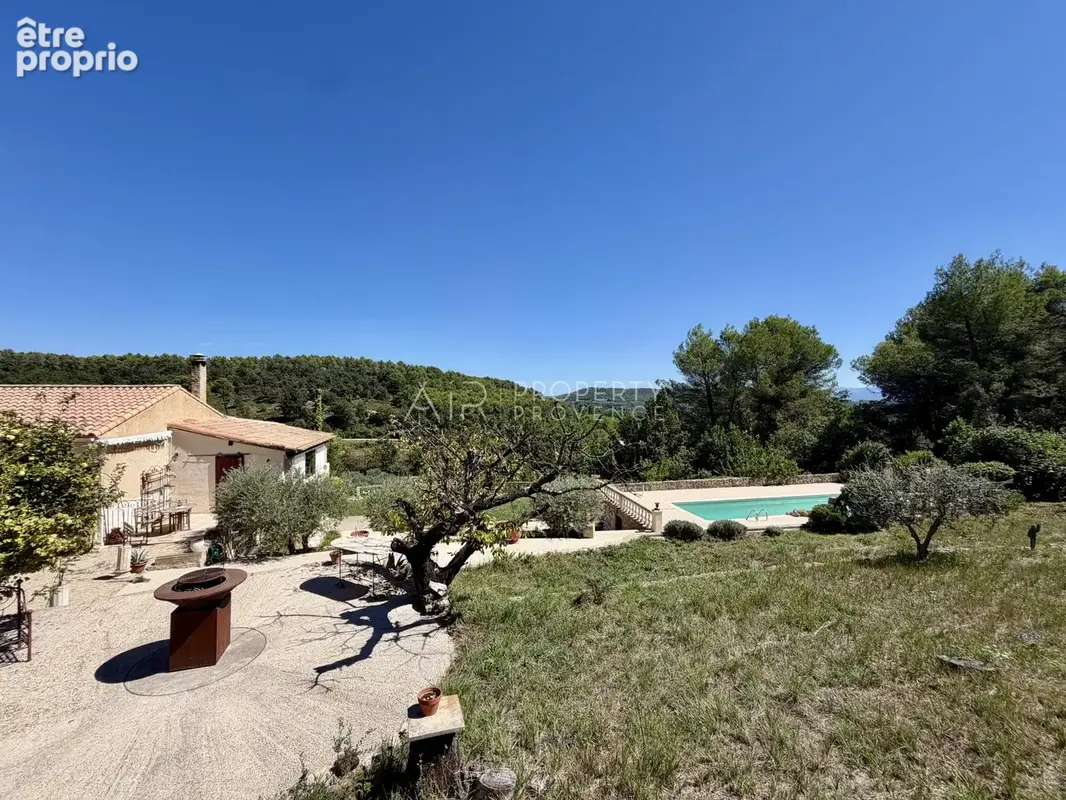 Maison à CADENET