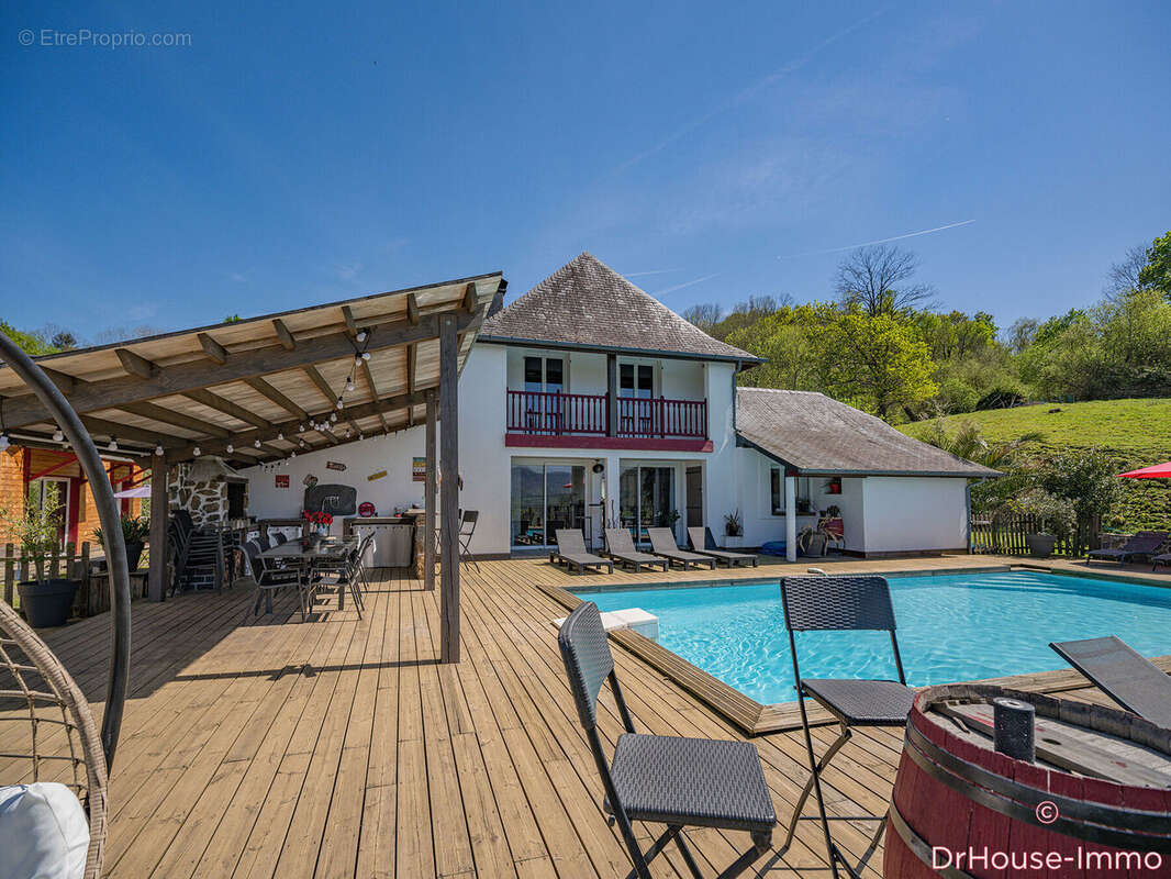 Maison 480 m² à Montory  - photo 22