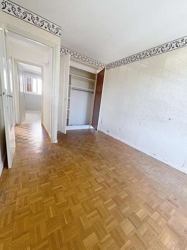 Photo 3 - Appartement à SARTROUVILLE