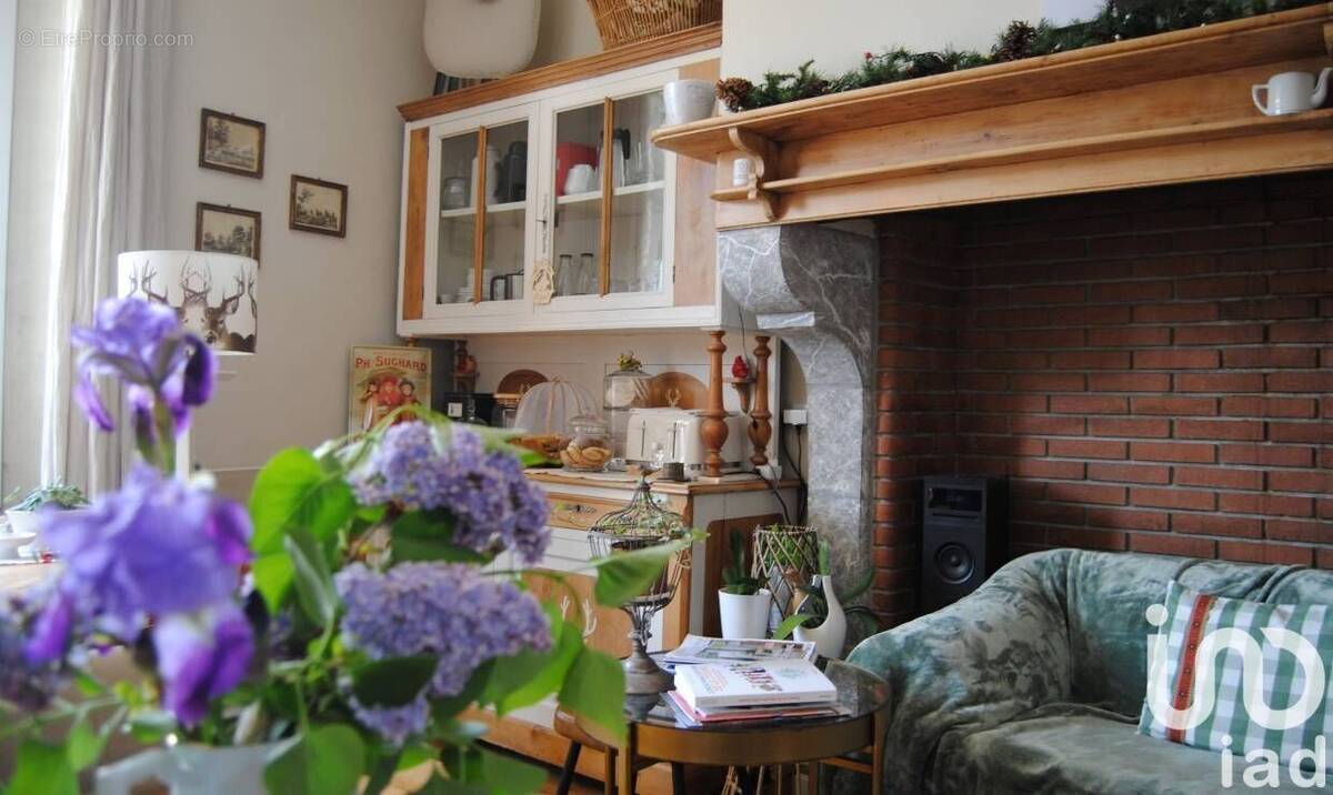 Photo 1 - Maison à LUZ-SAINT-SAUVEUR