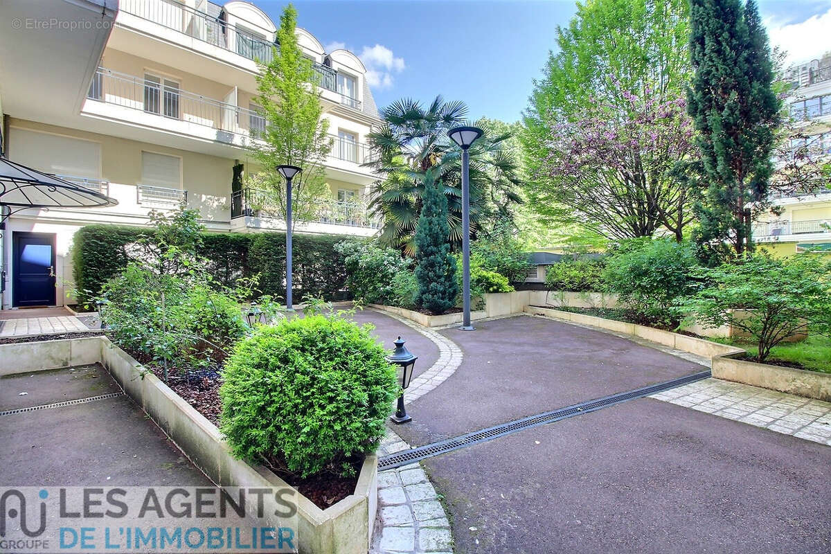 Appartement à PUTEAUX