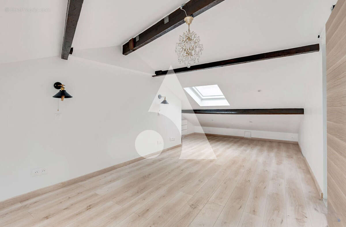 Appartement à SAINT-OUEN