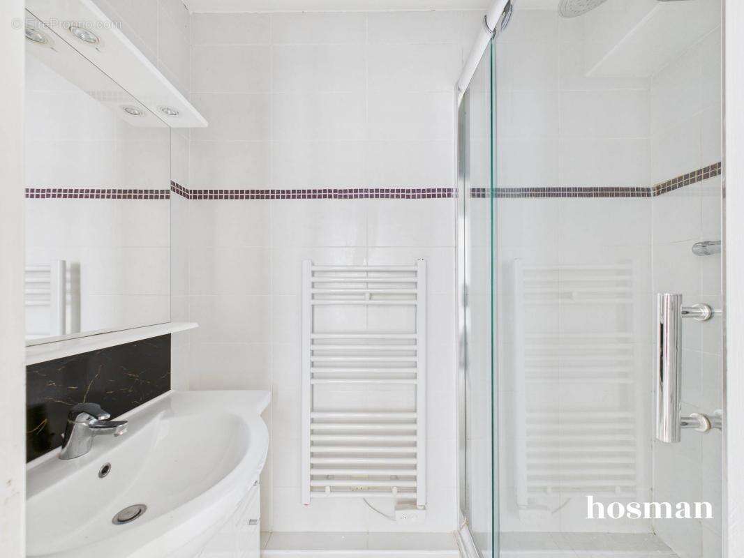 Appartement à PARIS-11E