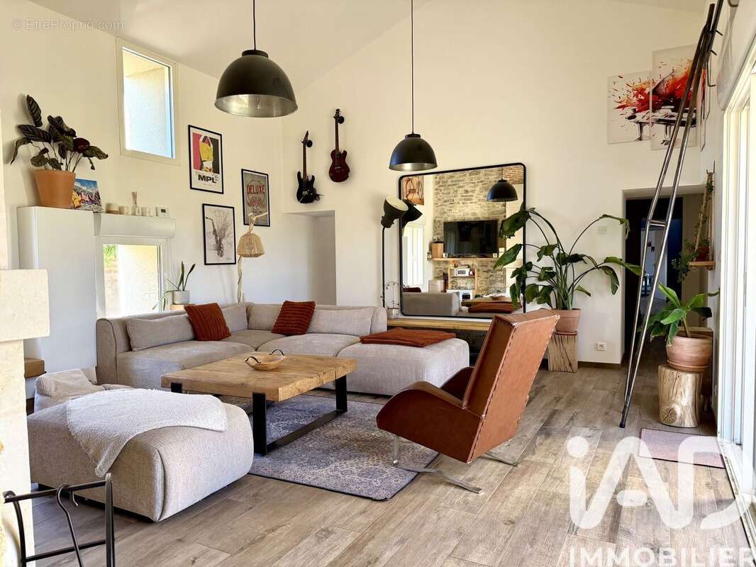 Photo 4 - Maison à SAINT-ETIENNE-DE-MONTLUC