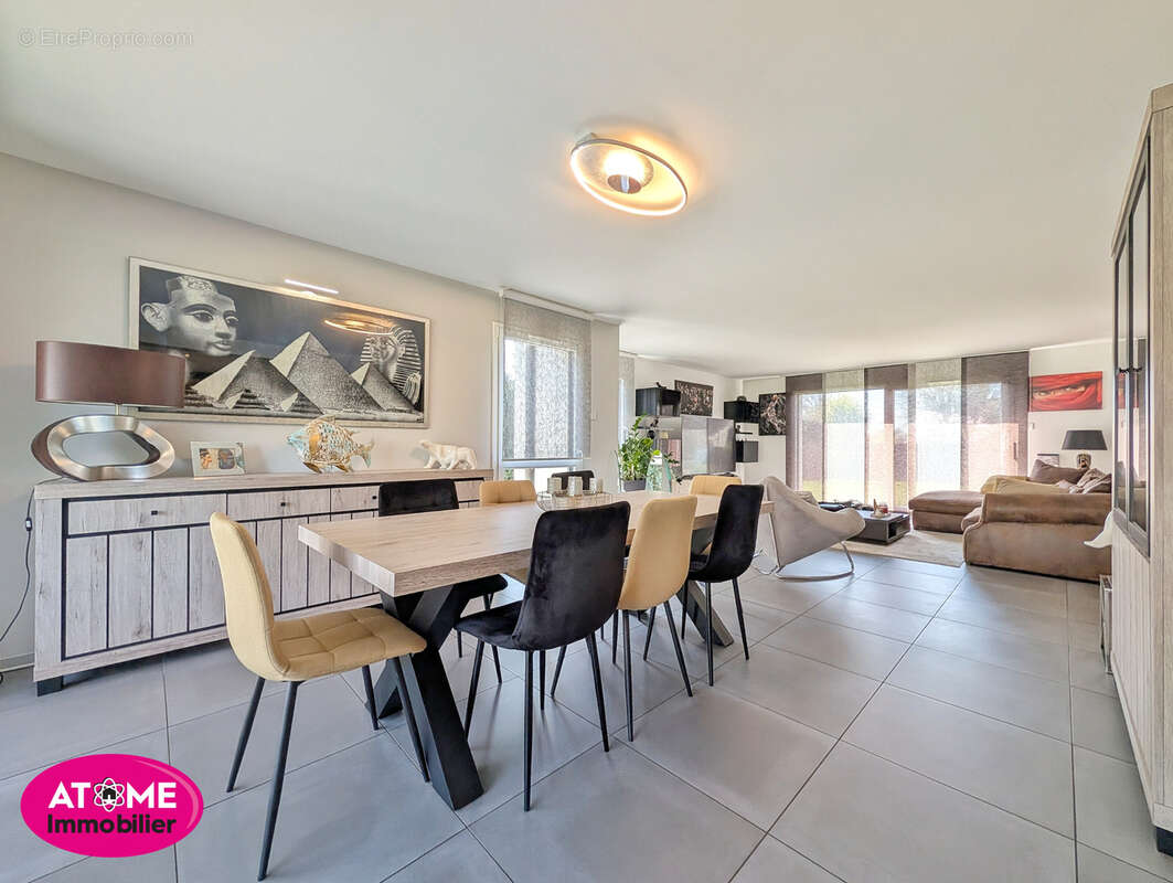 Maison à SAINTE-MARIE-AUX-CHENES