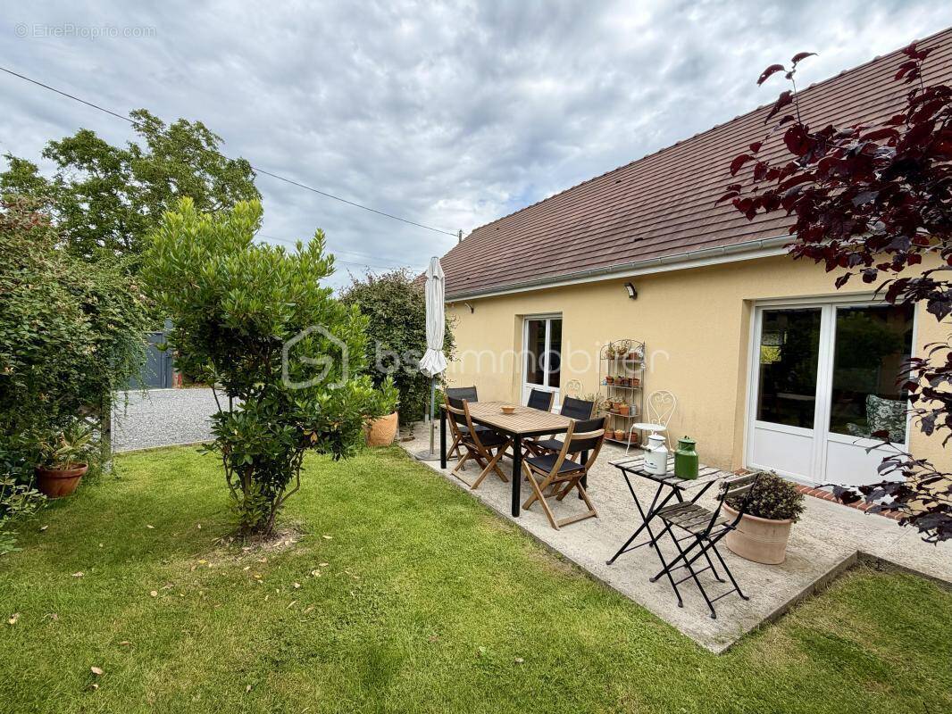 Maison à LE THUIT-SIGNOL