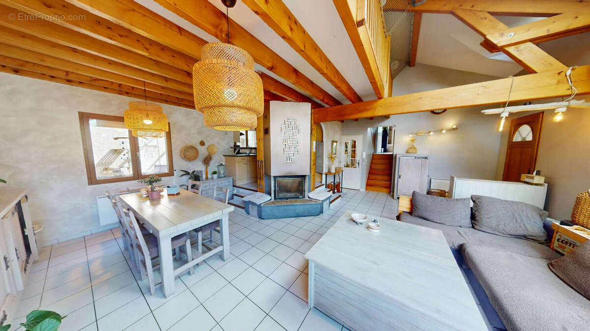 Maison à GIERES