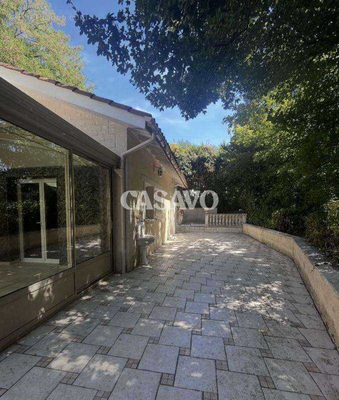 Maison à OYTIER-SAINT-OBLAS