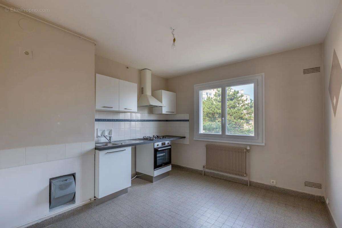 Appartement à CALUIRE-ET-CUIRE