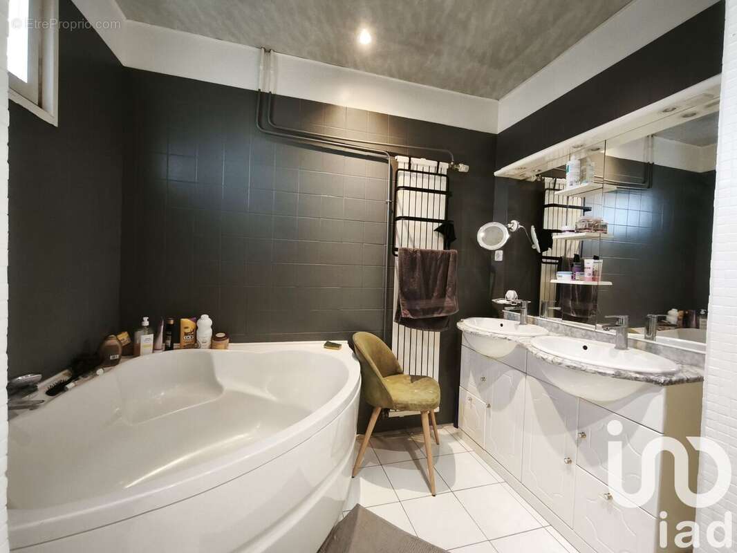 Photo 9 - Maison à OTHIS