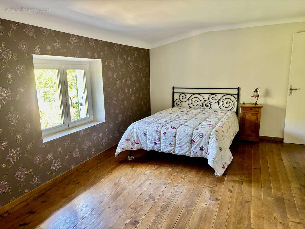 Maison à MALAUCENE