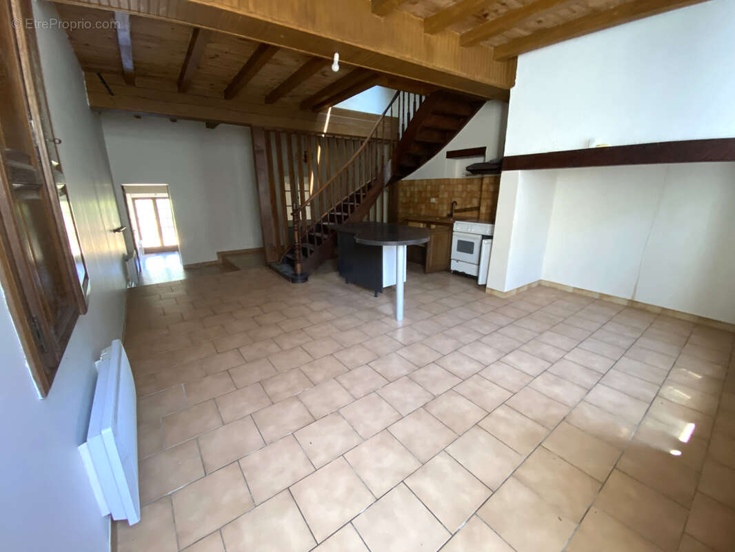 Maison à MONEIN