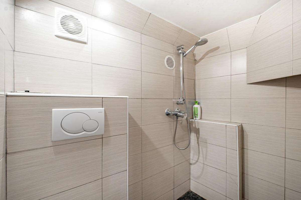 Maison de 7 pièces de 163 m² située à Nice - photo 15