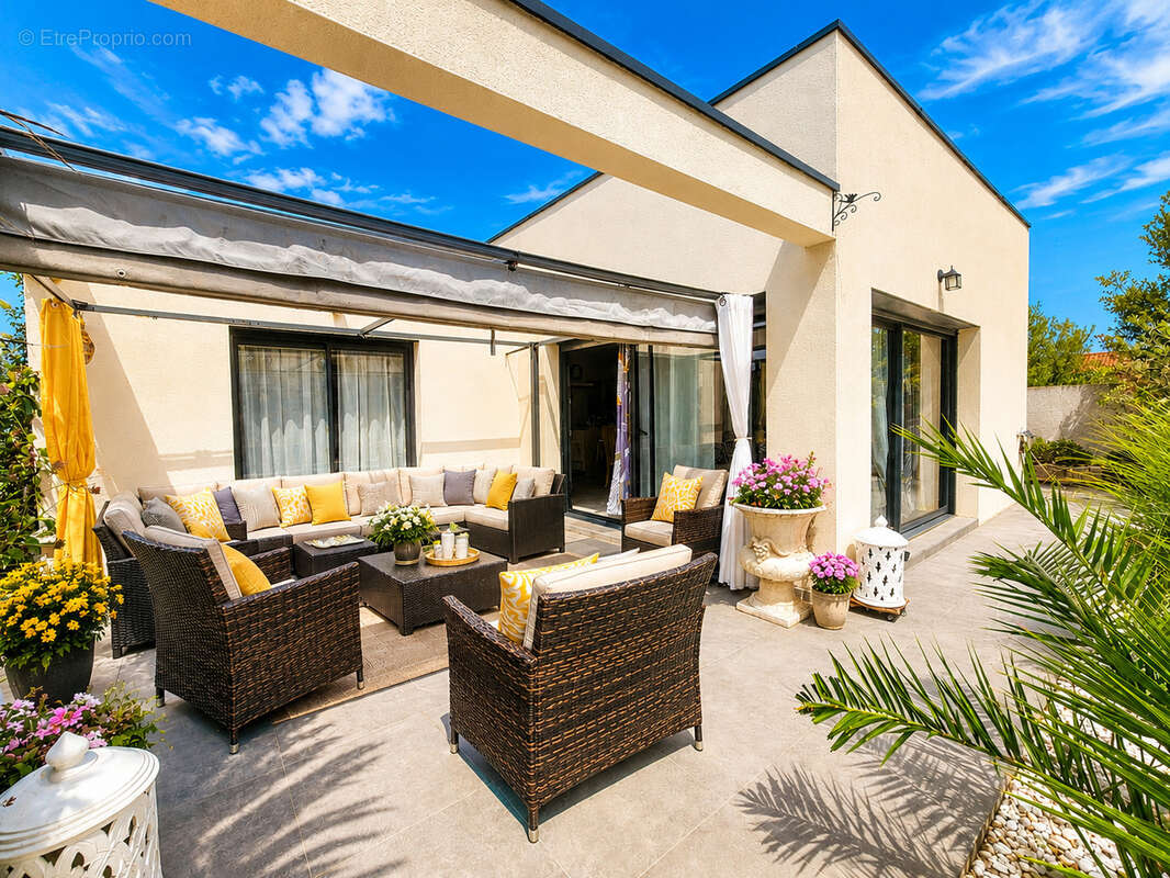 Maison plain pied avec piscine - photo 5