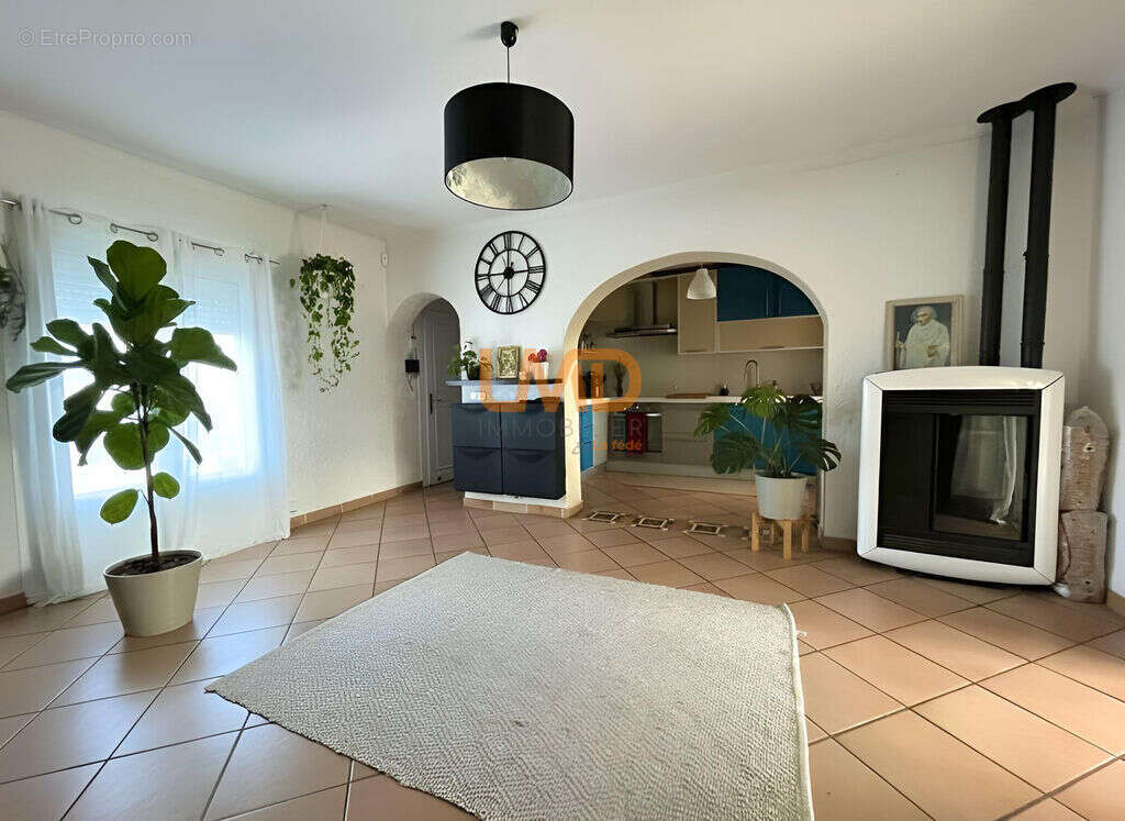 Maison à LA MOTTE