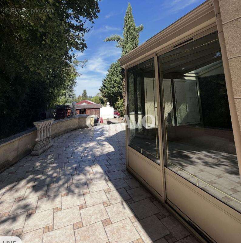 Maison à OYTIER-SAINT-OBLAS