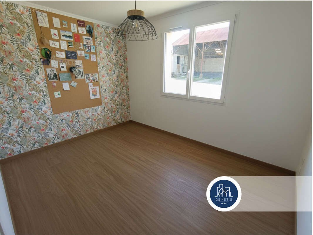 Maison à SARGE-LES-LE-MANS