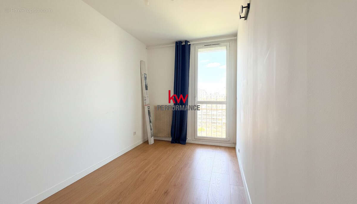 Appartement 65 m² à Argenteuil  - photo 7