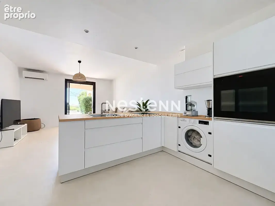 Golfe-Juan - 2P - 40m² - Rez-de-Jardin 96m² - Vue mer - Garage - Sud - photo 6