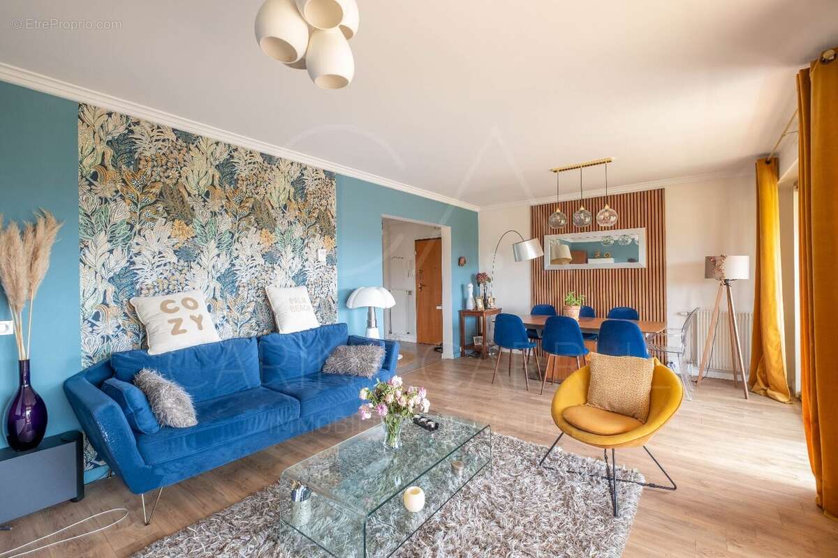 Appartement à TASSIN-LA-DEMI-LUNE