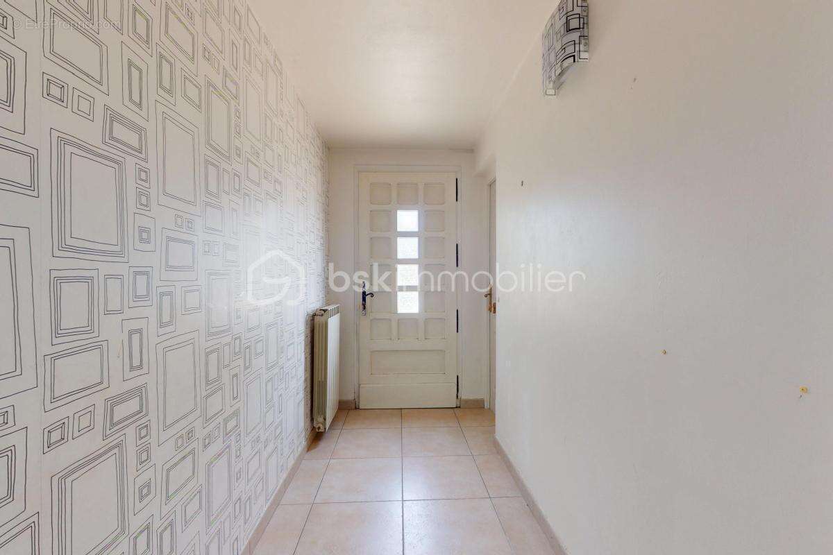 Maison familiale T5 de 125 m² en fond d’impasse à Escalquens - photo 11
