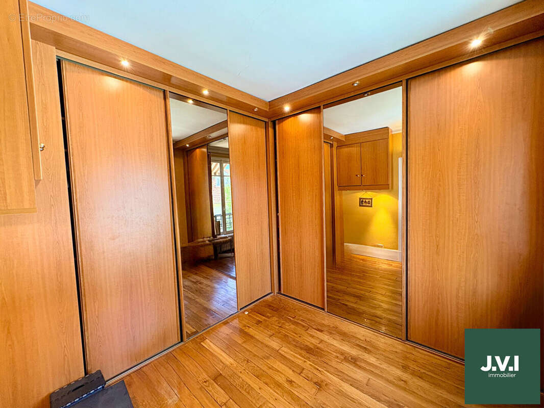 Maison à MONTMORENCY