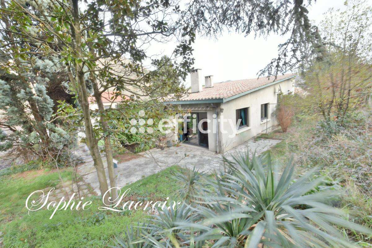Maison à SARRAS