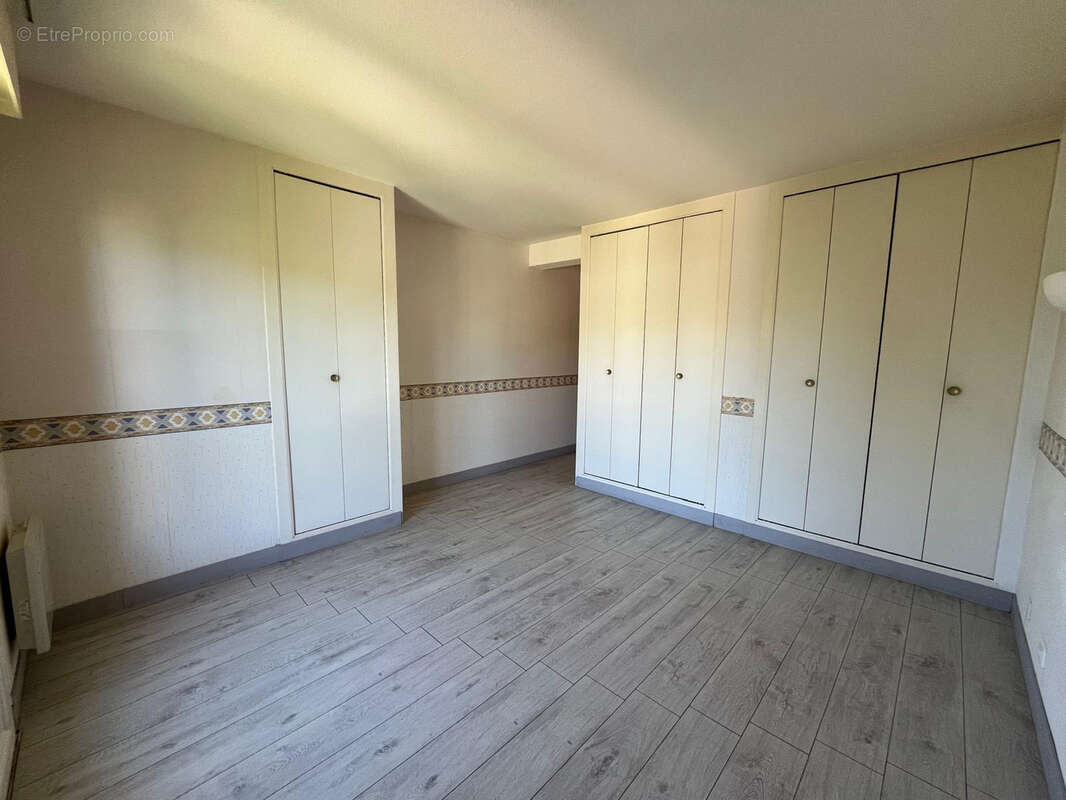 Appartement à ARGENTON-SUR-CREUSE