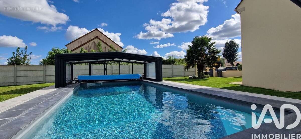 Photo 2 - Maison à CLAYE-SOUILLY