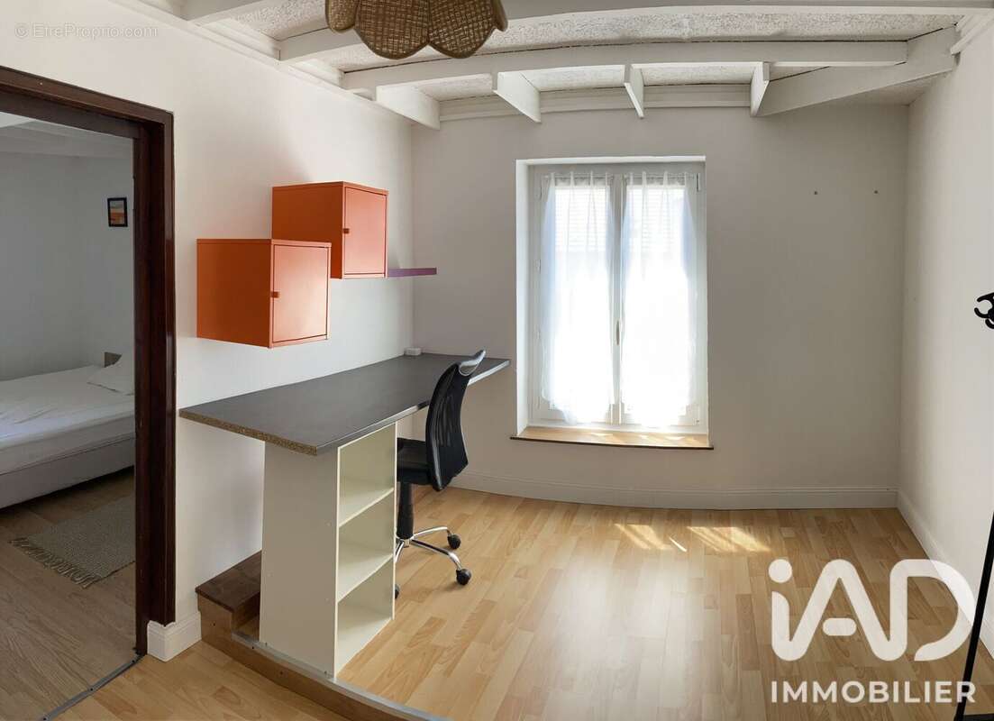 Maison 160 m² à Saint-Memmie  - photo 9