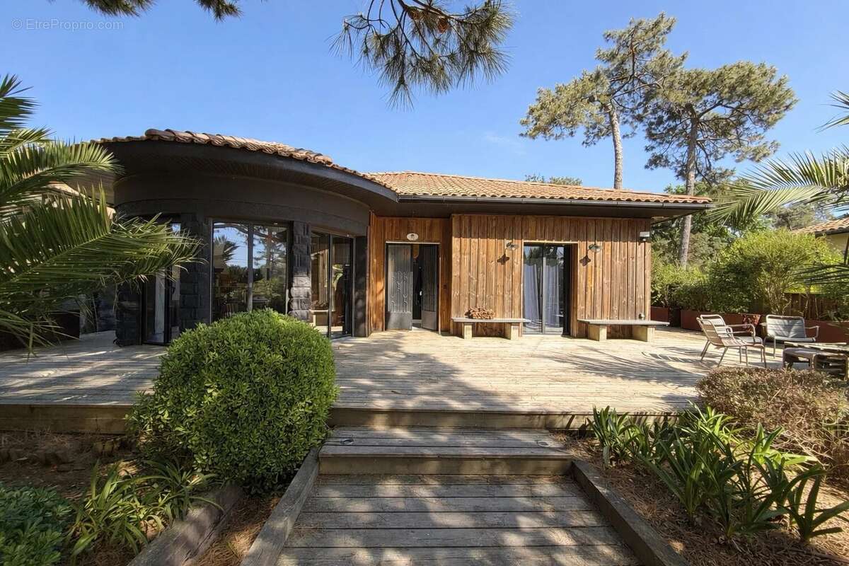 Maison à LE BOUSCAT