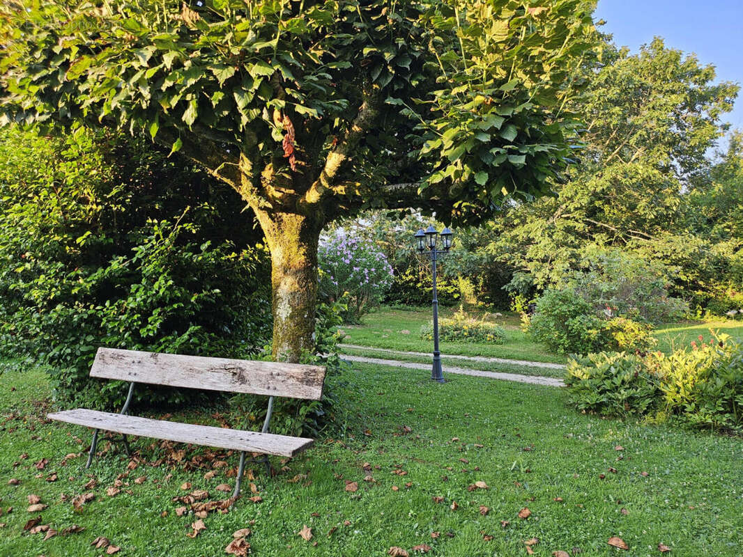 1000025737 - Maison à SAINT-PRIEST-LES-FOUGERES