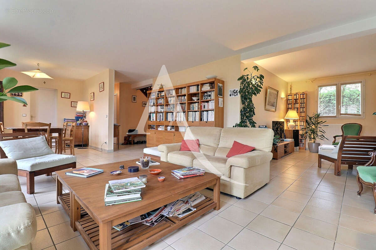 Maison à COURDIMANCHE