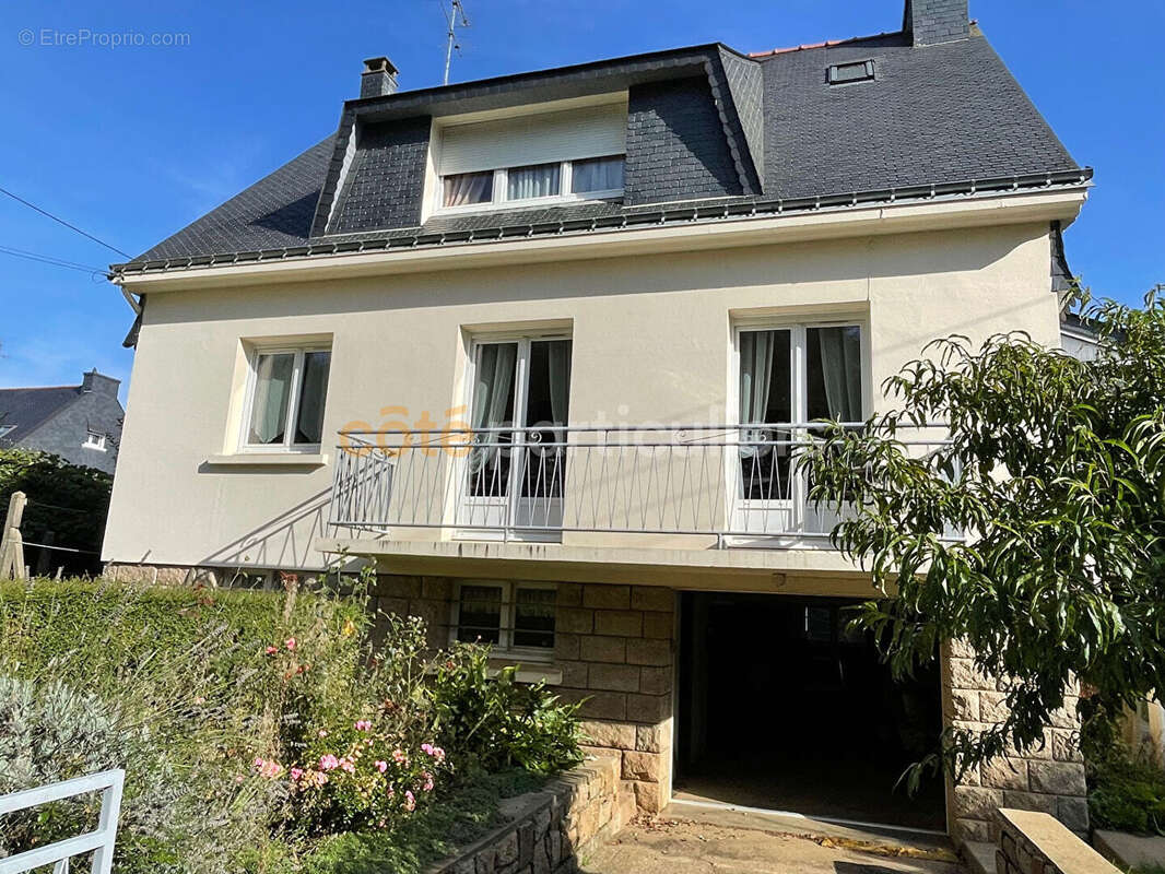 Maison à PONTIVY