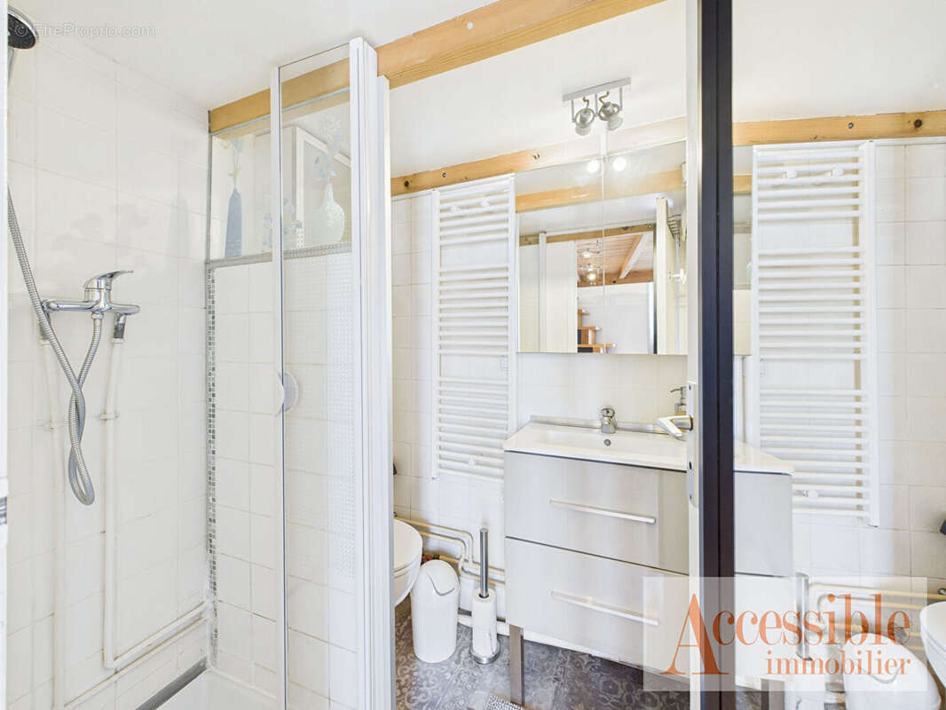 Appartement à AIX-LES-BAINS