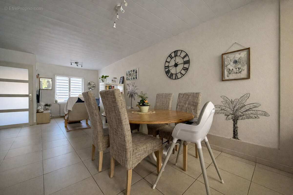 Maison à QUESNOY-SUR-DEULE