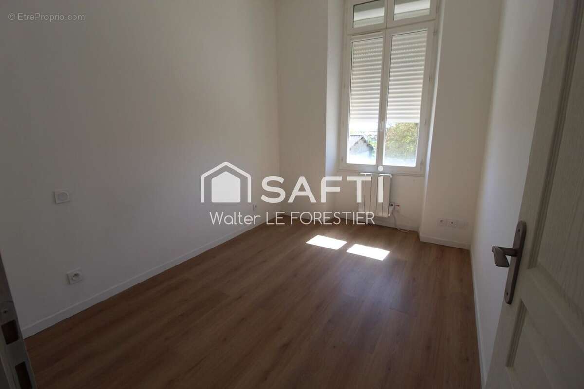 Photo 3 - Appartement à SAINT-LOUIS-DE-MONTFERRAND